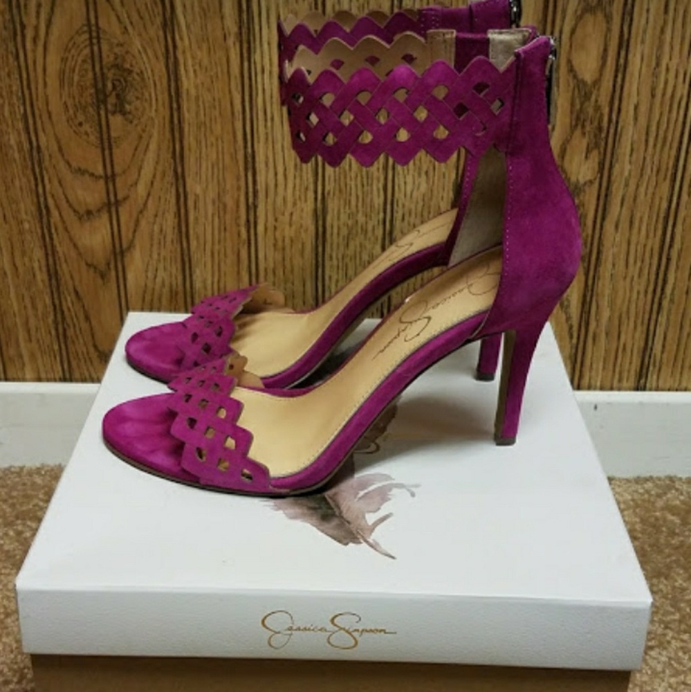 Jessica Simpson suede heels